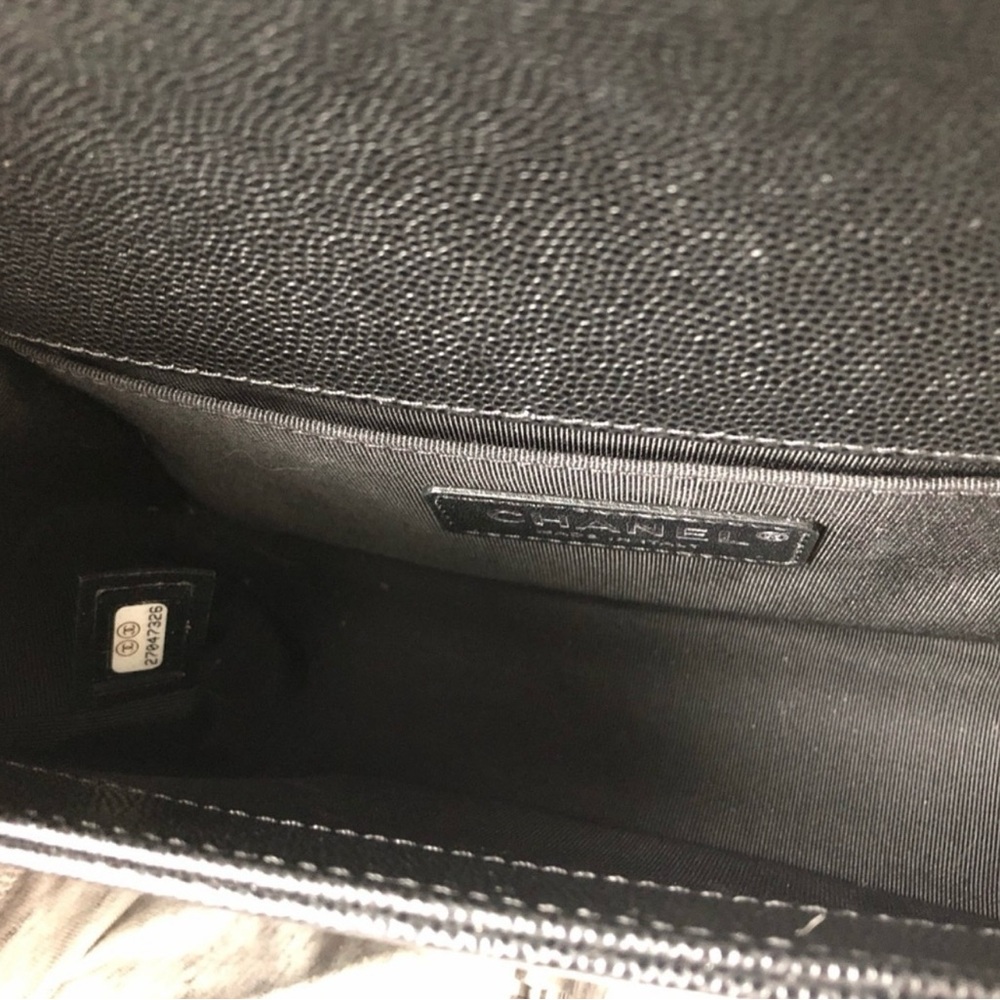 CHANEL boy Black Quilted Crossbody Bag - Picture 3 of 8